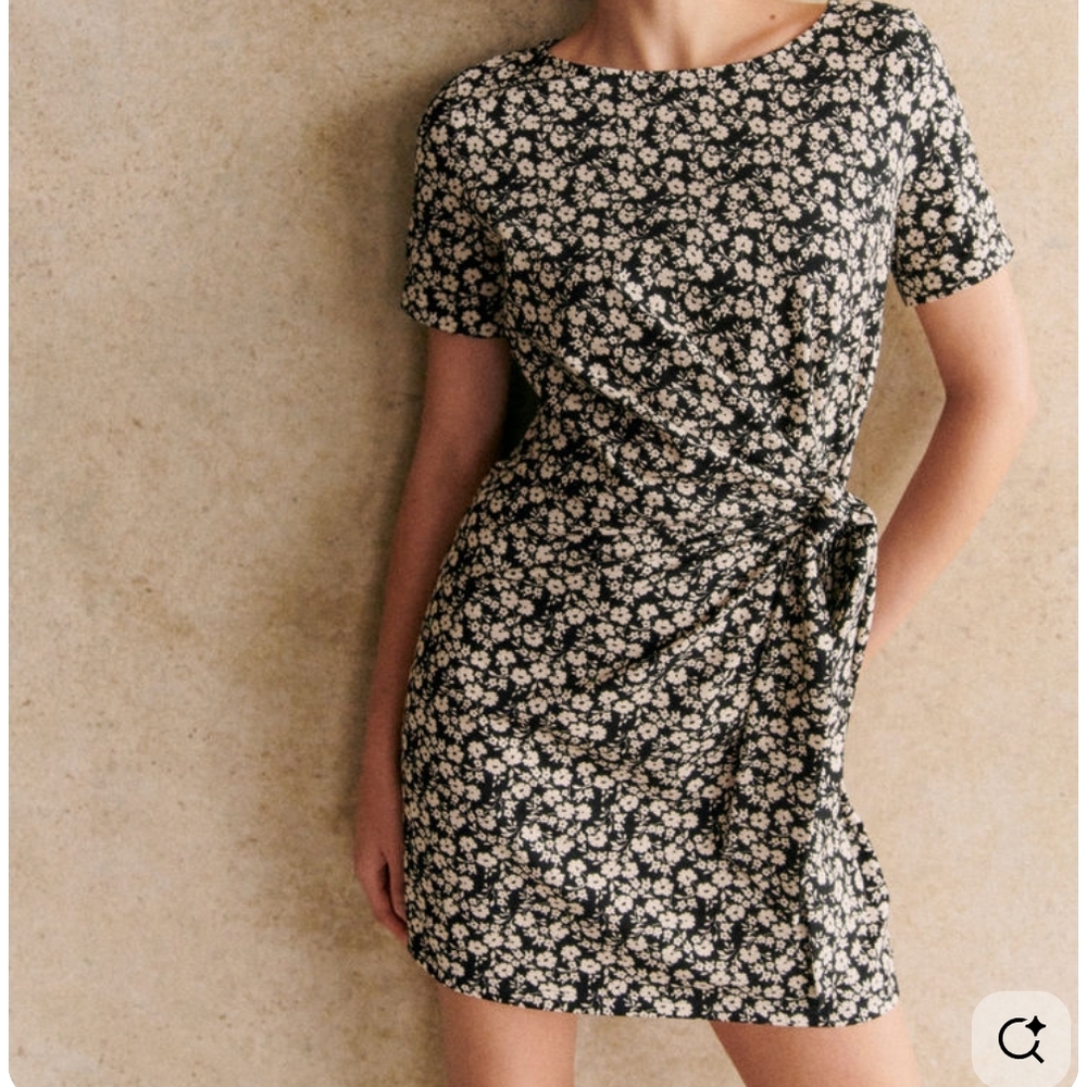 Sezane Black and Cream Floral Mini Dress